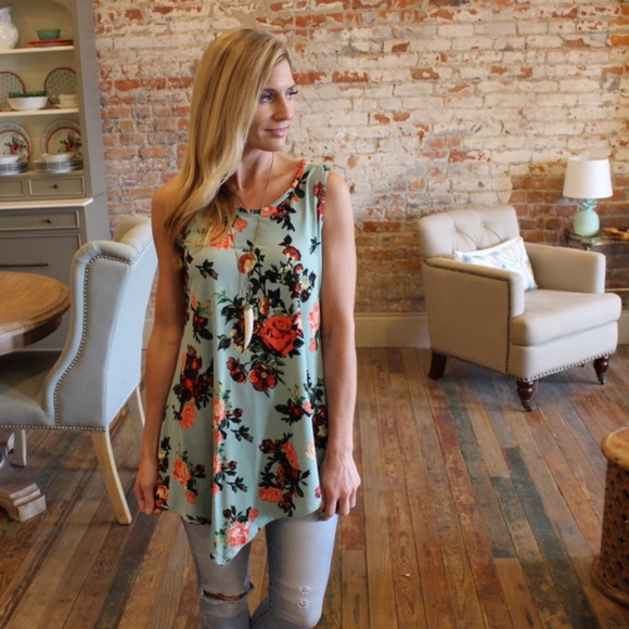 AJ's Threads Tops - Sleeveless Floral Sharkbite Tank Tunic-Mint